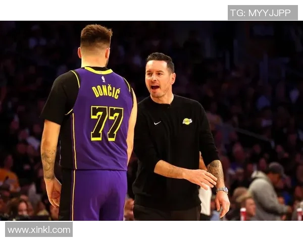 今天湖人对战火箭的精彩直播盛宴即将开启,快来一起见证篮球的魅力吧